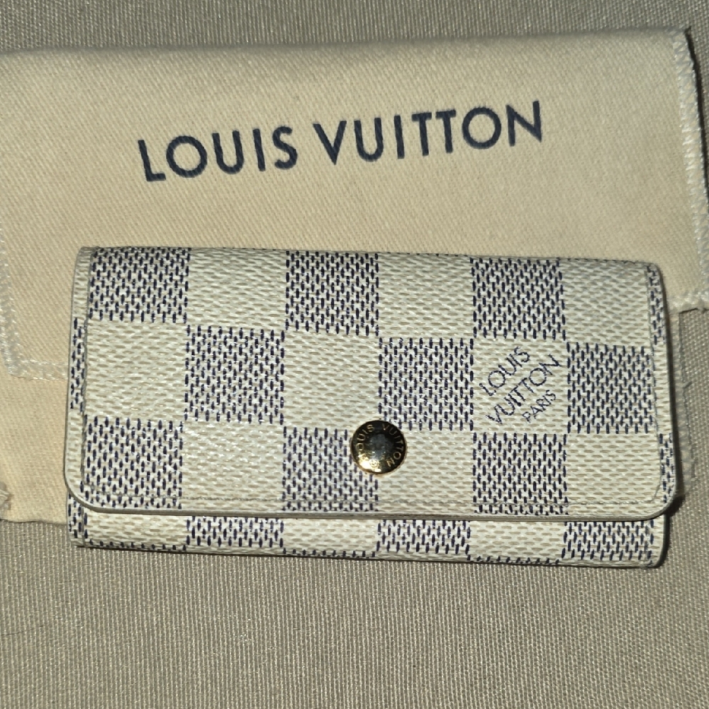 Louis Vuitton Damier Azur Canvas Key Holder